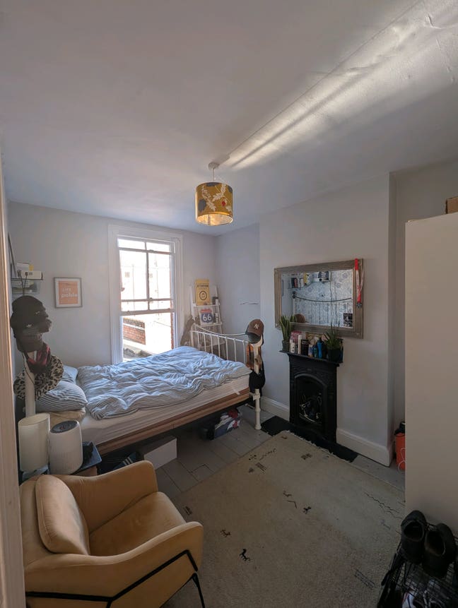Bristol Room in house share available Main Photo