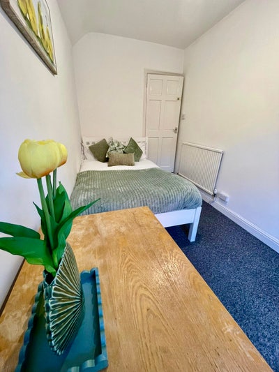 🎉 &pound;200 off Your Move-in! Comfy Double Available! Main Photo
