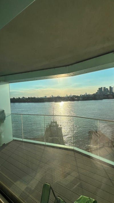 Exceptional 2 Bedroom | 2 Bathroom Riverside Apart Main Photo