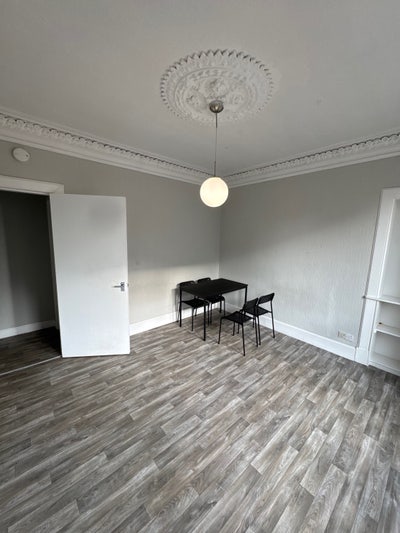 2 bed flat for rent Main Photo