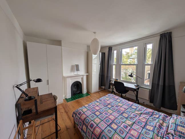 Double Room in Bounds Green Main Photo