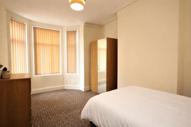 House share Salford M6v Main Photo