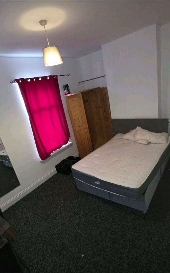 Rooms, Bills Included, Near Oxford Rd,  Transport  Main Photo
