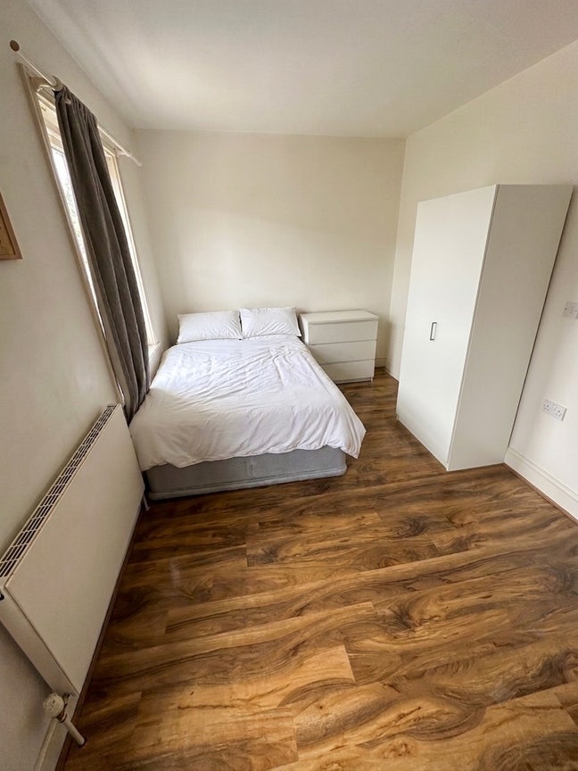Lovely Double Room SE1 in Houseshare - Bermondsey  Main Photo