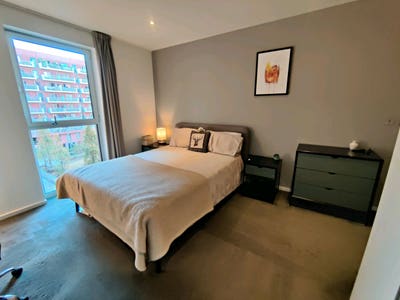 Double En-Suite Room in East Village - &pound;1295 pcm Main Photo
