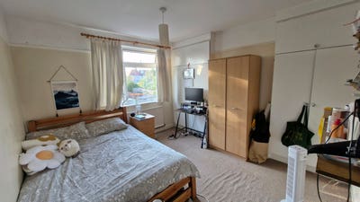 Spacious double room in Cowley, Oxford Main Photo