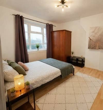 🎉 Move In & Save – Stylish Double Available NOW Main Photo