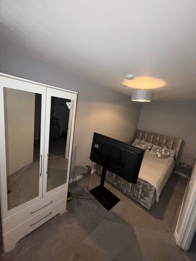 Double Room To Rent - SE18 7AF (Plumstead/Woolich) Main Photo