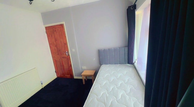 Room for rent Main Photo