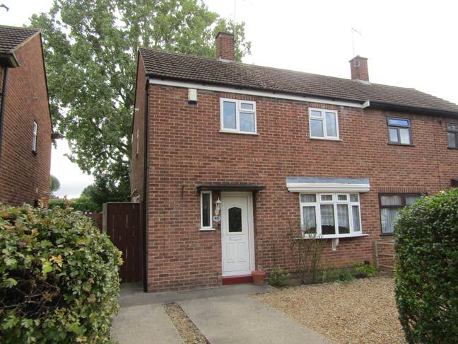 2 Bed House in Great Location ⭐ Main Photo