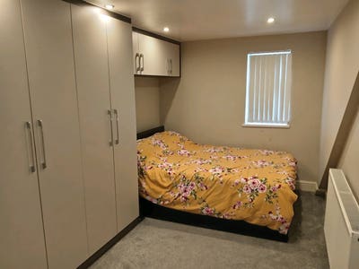 Double Room– Excellent Condition   Main Photo