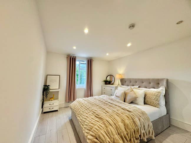  Stunning  Double  Room  in NW10 Main Photo