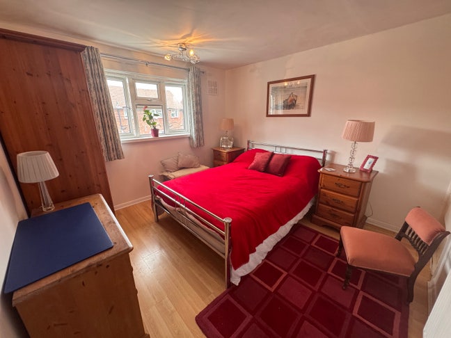 Double Room to Rent.  Main Photo
