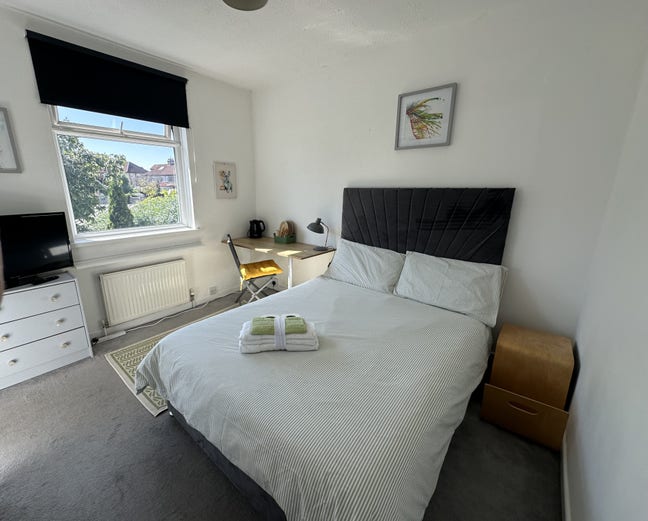 Bright Double En-suite All bills inc. In Filton  Main Photo
