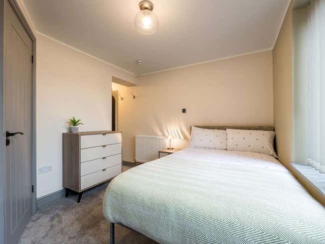 Ensuite Rooms Available 🏡 Lime Road Main Photo