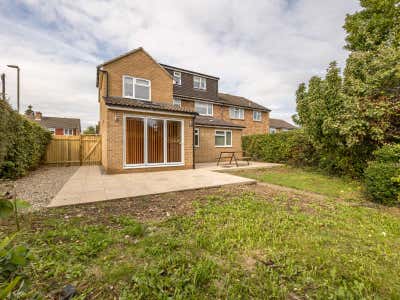 Ensuite Rooms Available 🏡 Cornwallis Close Main Photo