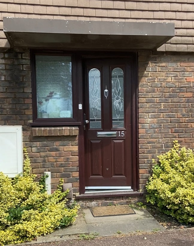 Room (2) available in lovely maisonette Main Photo
