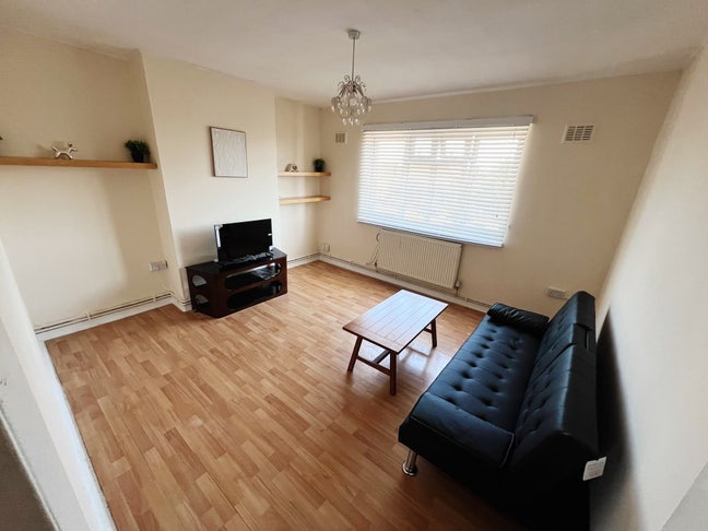 ** Brand New Luxury 2 Bed Flat In Newbury park ** Main Photo
