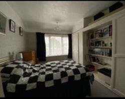 Double Room Available – Southend Road, RM12 5PA Main Photo