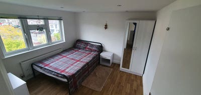 Beautiful Single & Double Rooms  Main Photo