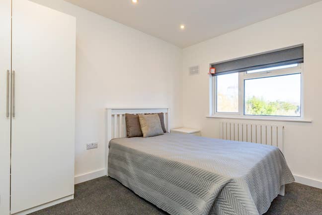 En-suite room available in September in Botley  Main Photo