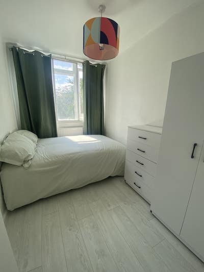 Cozy Double! Available Now! Zone 1! Main Photo