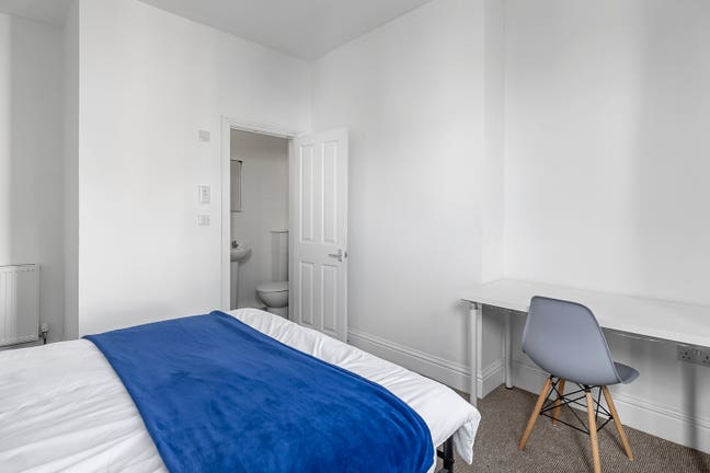 ‼️Spacious Seymour Avenue - Ensuites Available‼️ Main Photo