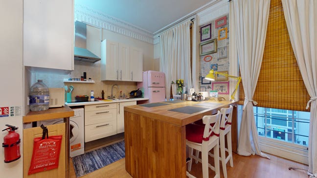 Stunning Studio Flat, Charring Cross, WC2N Main Photo