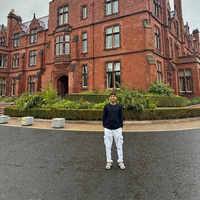 Student Male seeks a single or double room Main Photo