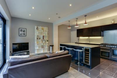 Double Room in Northfields – &pound;958pcm (Inc bills) Main Photo