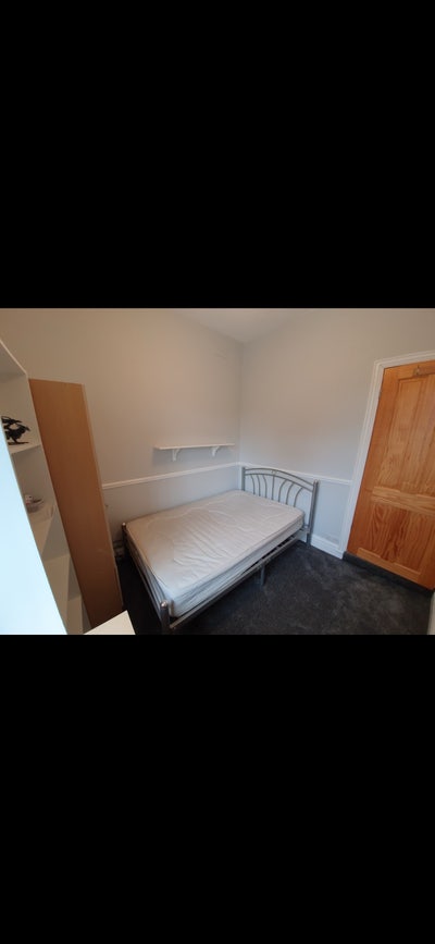Student room for rent- University of Hull Main Photo