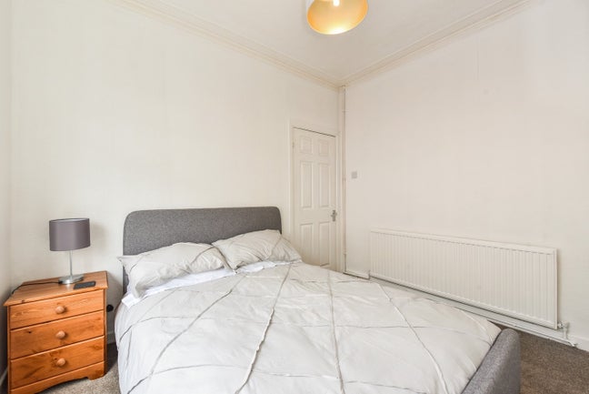 Room available - 3 bed house in Roath  Main Photo