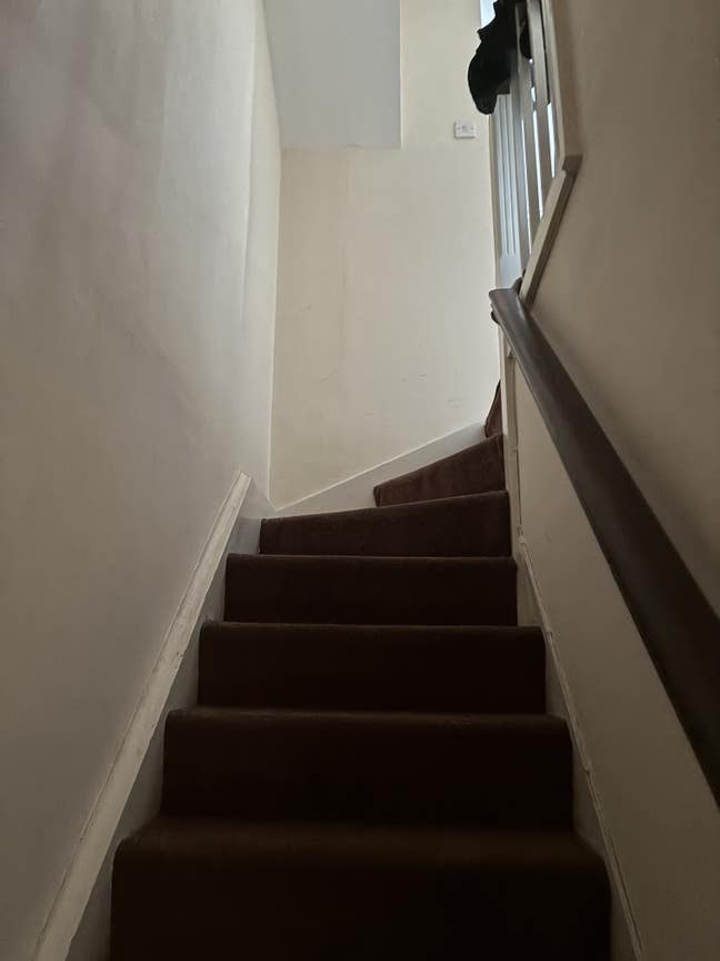Room available in a house near river with Garden Main Photo