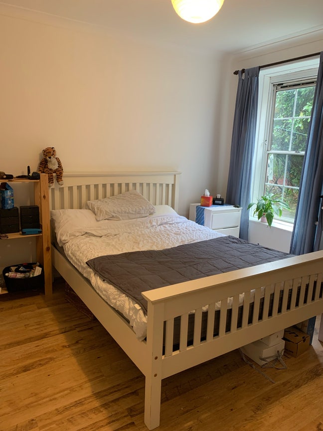 Double room available in Holloway Main Photo