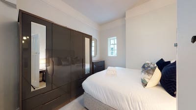 Luxury 1 Bed Flat in Prime Park Road NW8 Location Main Photo