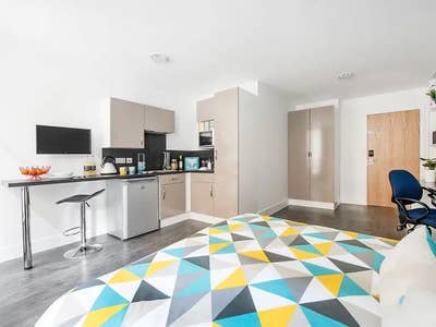 Brae House, Edinburgh Premium Studio Main Photo