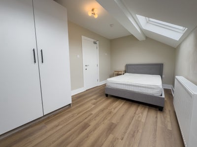 Double En Suite Room Sefton Park L17 Main Photo