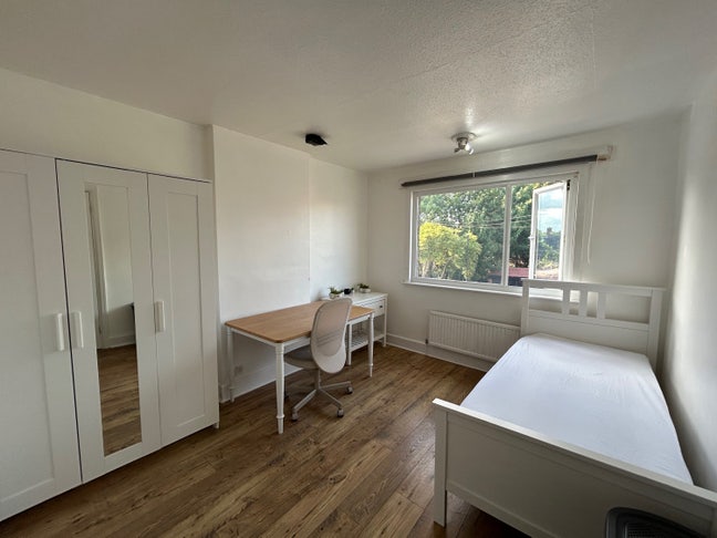 Bright & Spacious Furnished Room | Bills Included  Main Photo