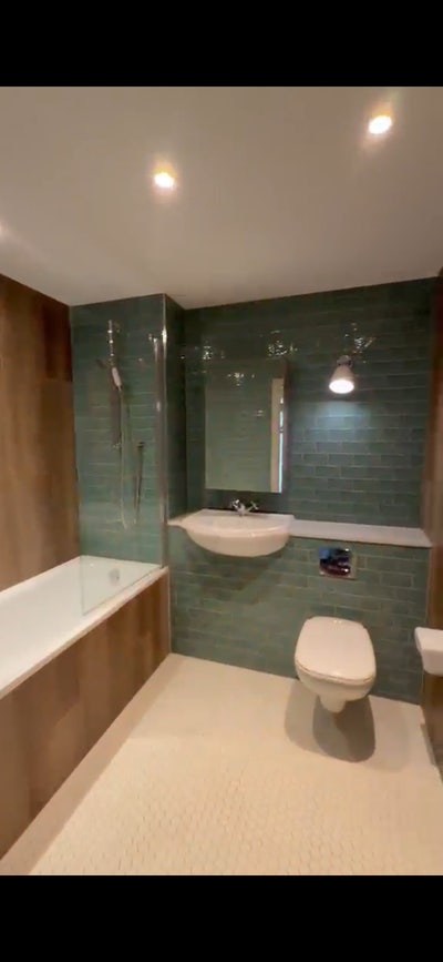Double room available: Modern Apartment Main Photo