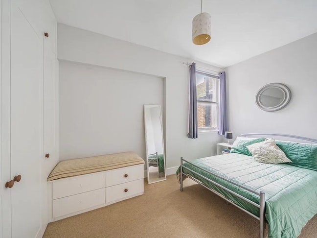 Double Room - Salterford Road, SW17   Main Photo