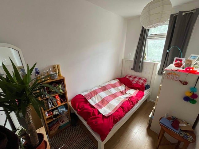 Great female house share in caledonian road Main Photo