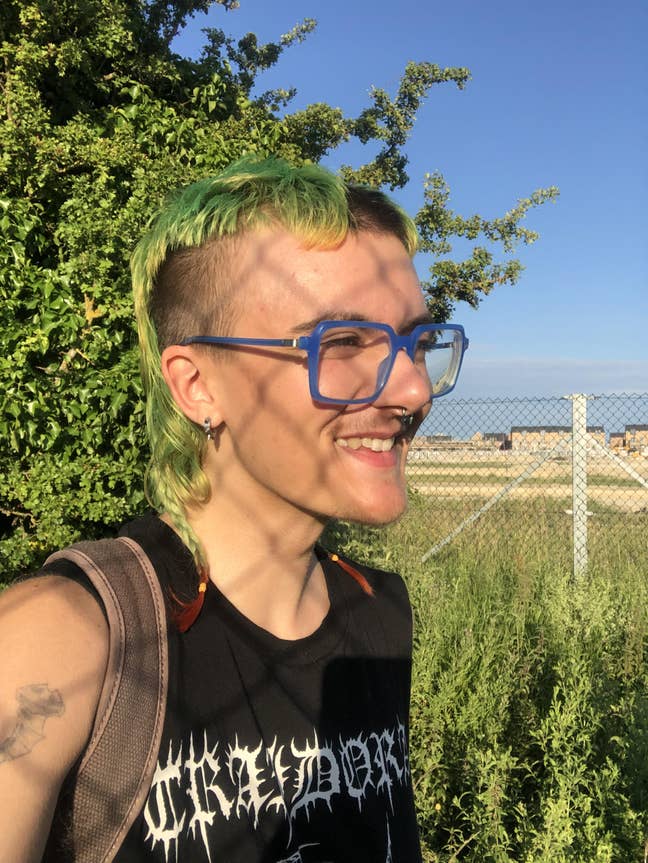 Looking for a room/flatmates Main Photo