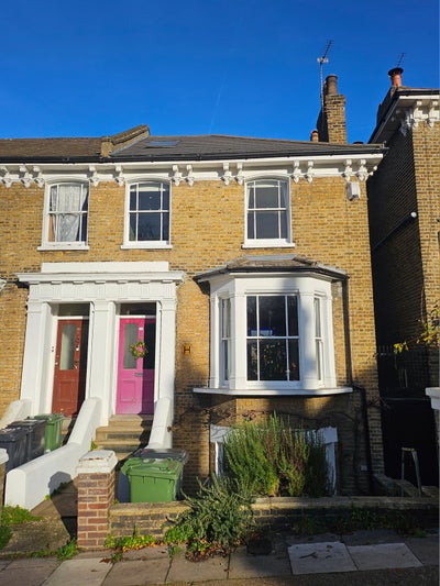 Convenient and calm weekday room in SE8 Main Photo