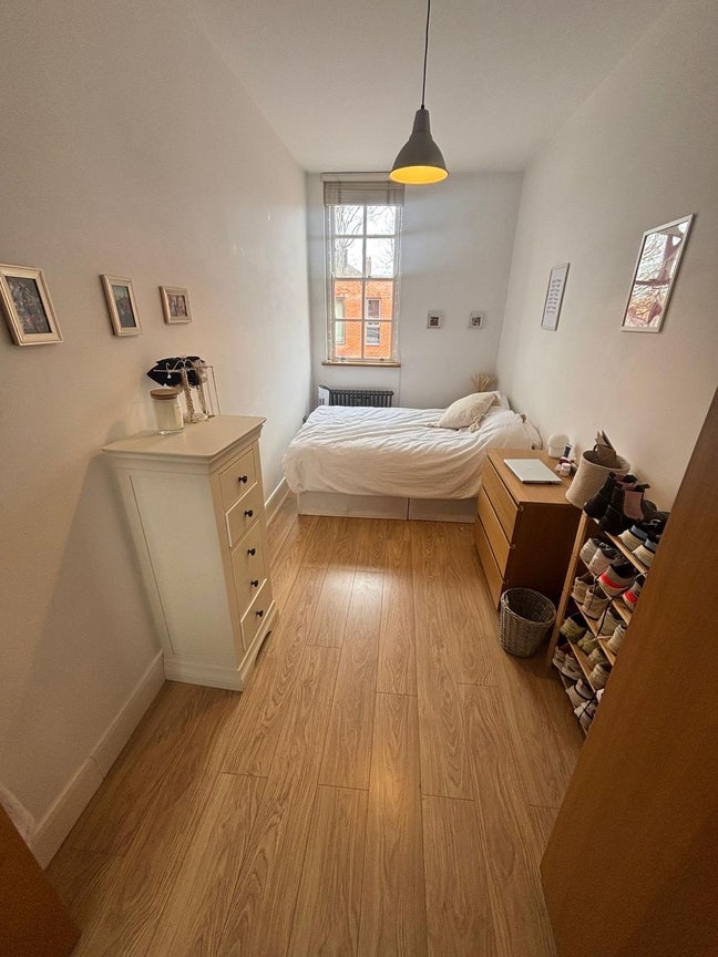 Double Room Available Clapham/ Stockwell  Main Photo