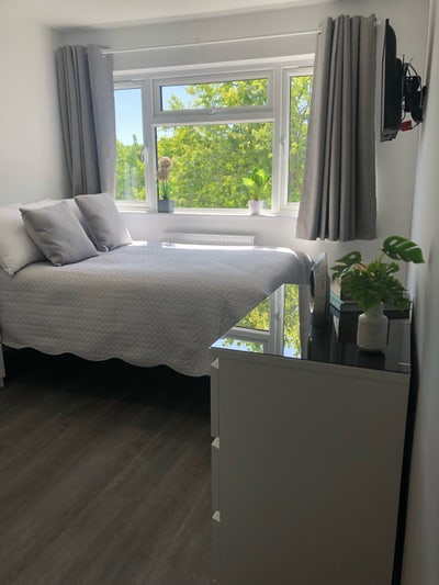  Double En-Suite  |  No Deposit | Bills Inc Main Photo
