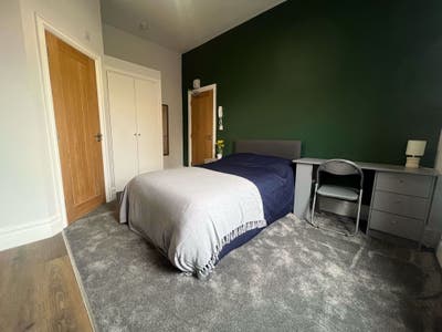 Studio Room, Ocean Road, South Shields Main Photo