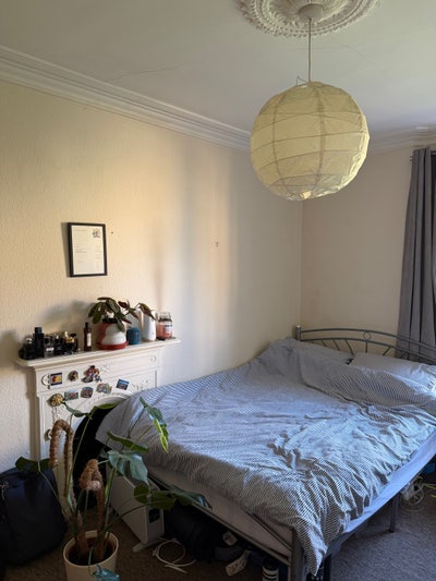 Double Room in Top Floor Flat in Clifton Village Main Photo