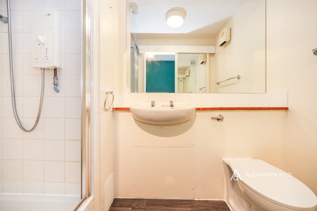 Studio Flat - Houghton Regis Main Photo