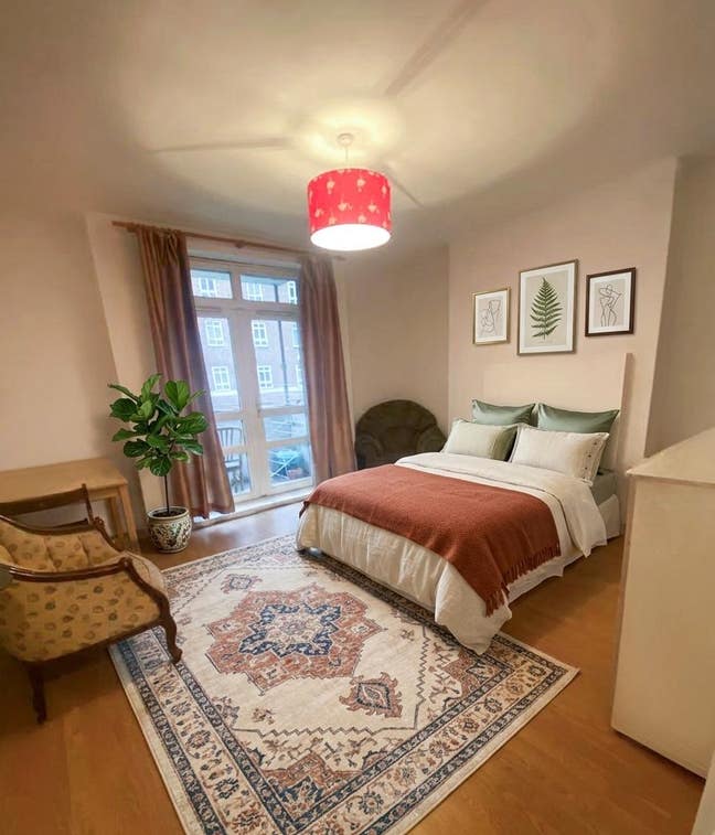 🏡 Spacious 3 Double Rooms in Hackney Main Photo