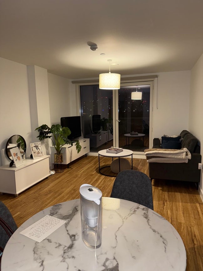 Double room available near Pomona Tram Main Photo